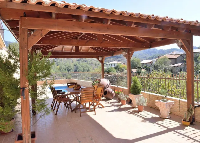 The Love Holiday House